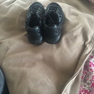 Little girls gym shoes